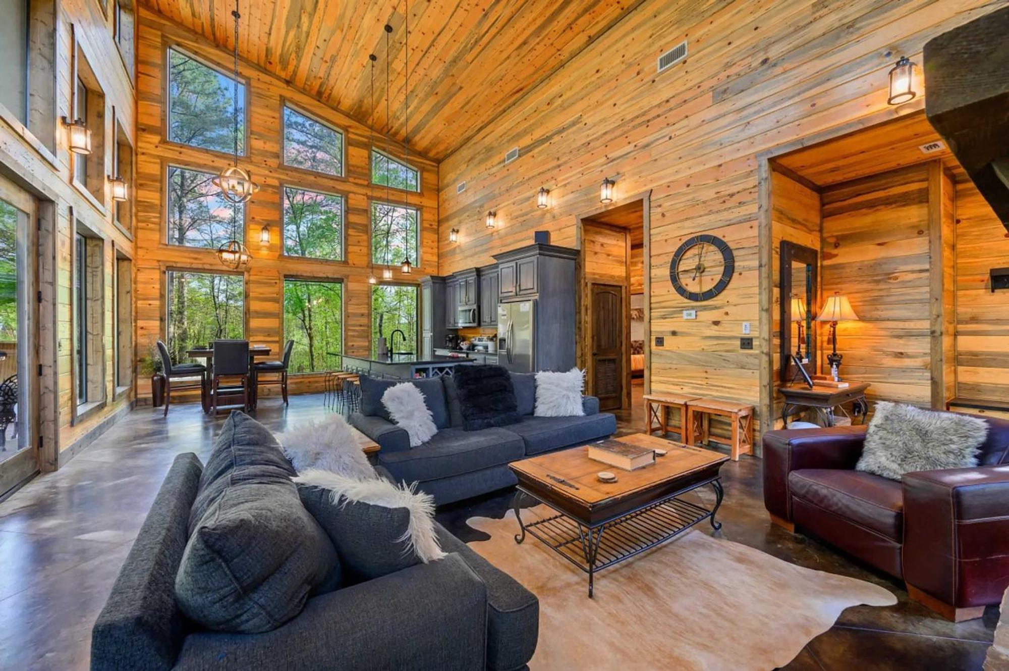 Luxury Cabin In The Woods With Hot Tub And Yard Games! Broken Bow Eksteriør billede